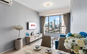 Refined Saigon - Rivergate Aparment - Free Pool, Free Internet Sim For 3 Nights, Free Pick Up For 5 Nights